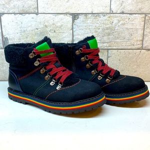 NWT Marks & Spencer Vegan Suede Fur Lined Booties